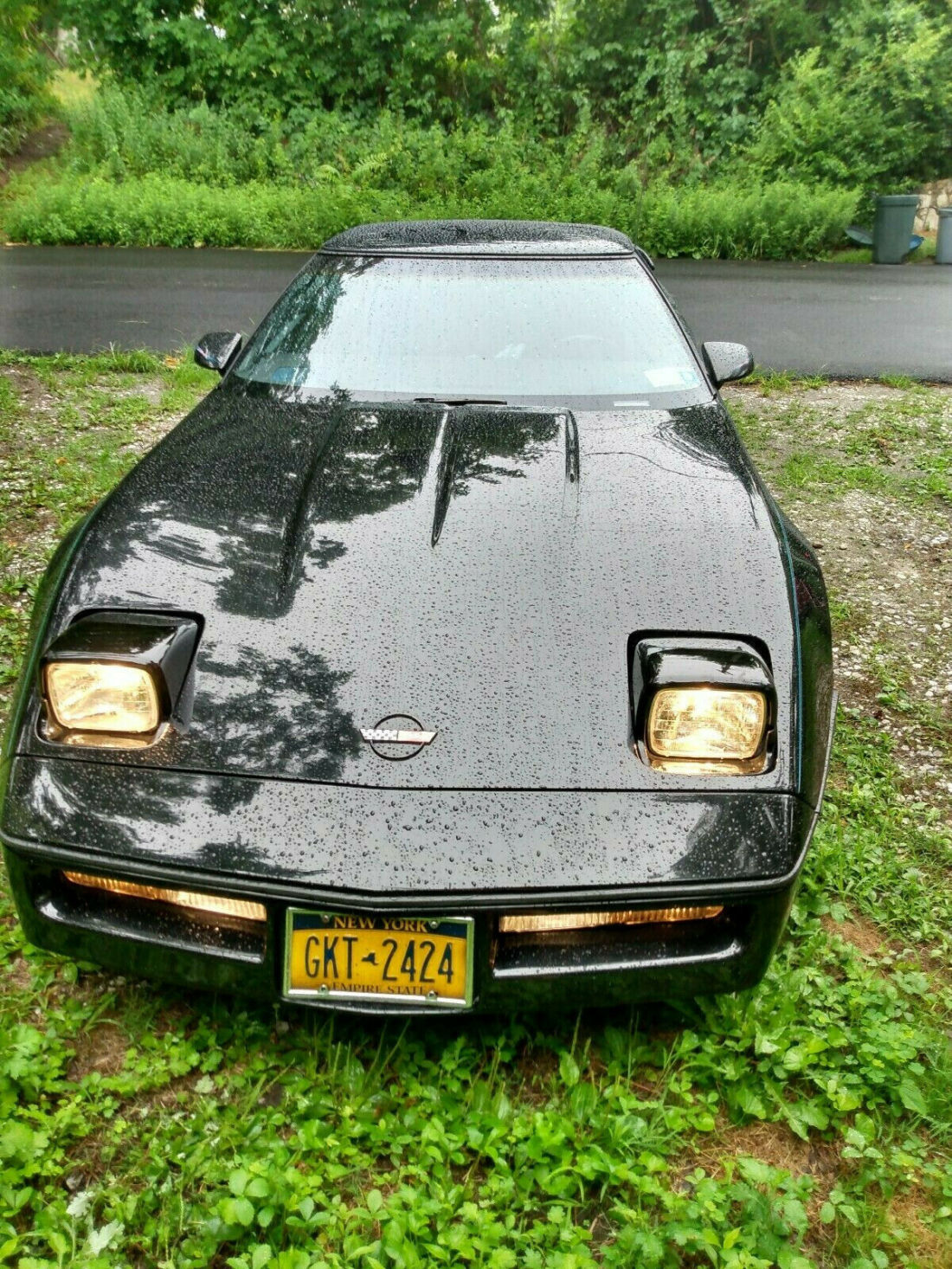 1985 Corvette Black 2-Door Hatchback Chevrolet CPE V8 Engine 86k miles 1985 Chevrolet Corvette
