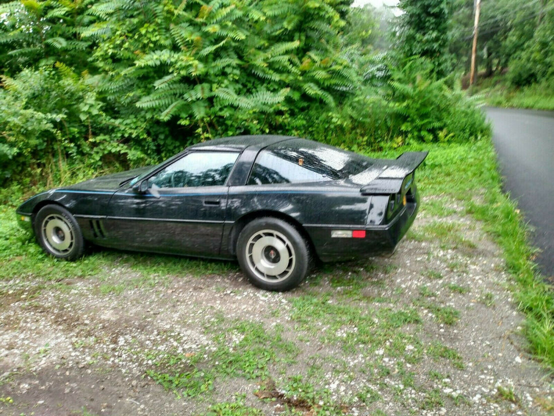 1985 Chevrolet Corvette - photo 4