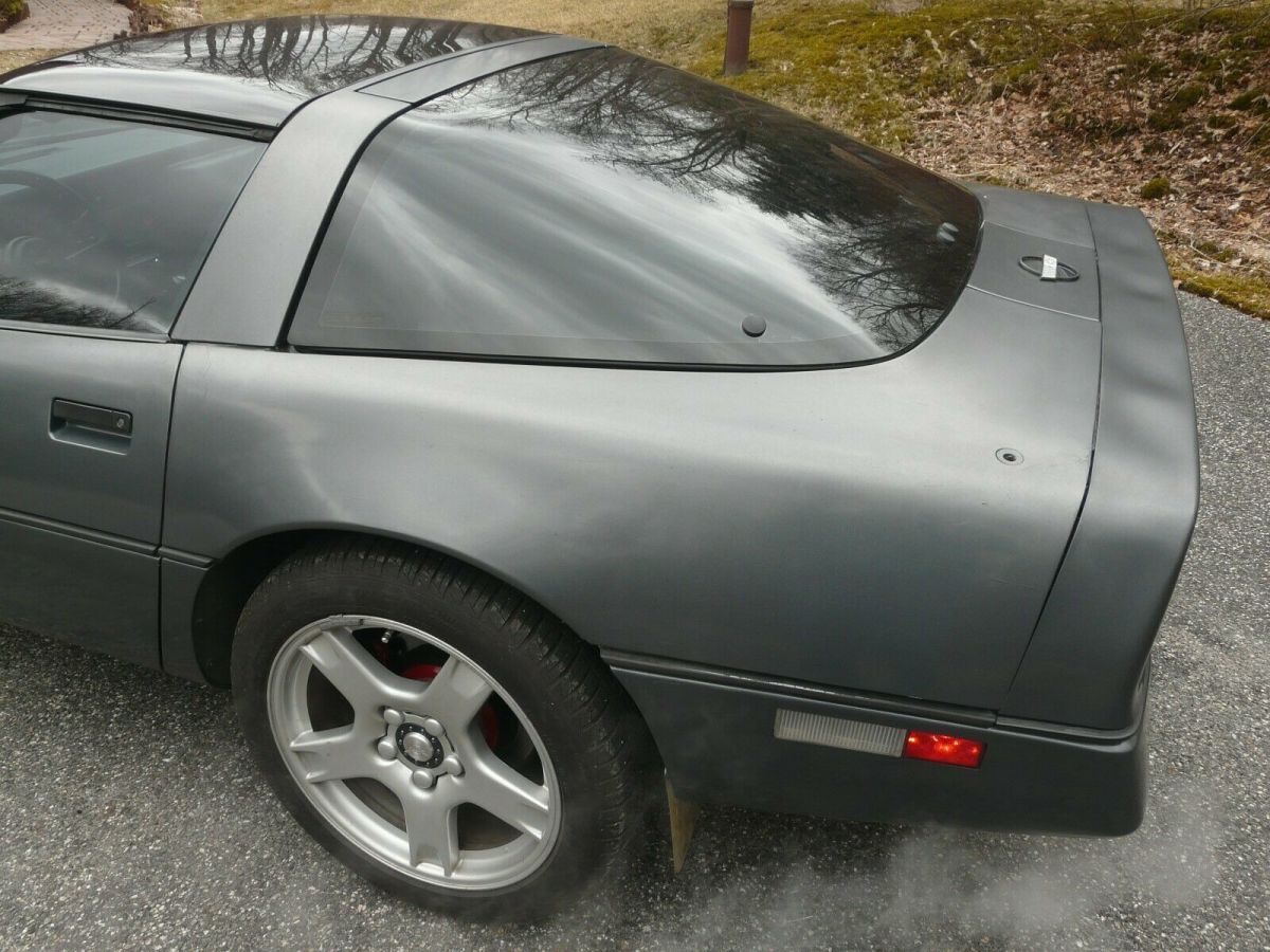 1985 Chevrolet Corvette - photo 8