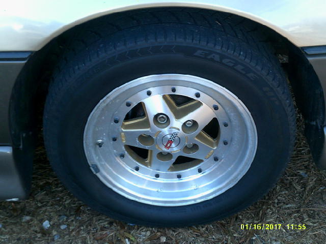 1985 Chevrolet Corvette C4 Z51 - photo 9