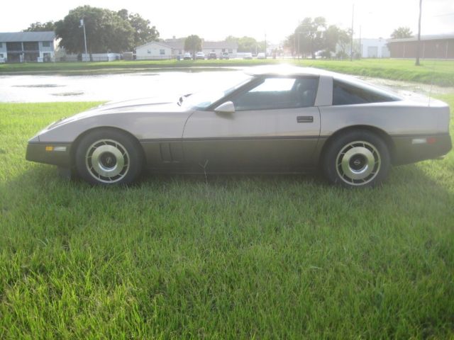 1985 Chevrolet Corvette - photo 5