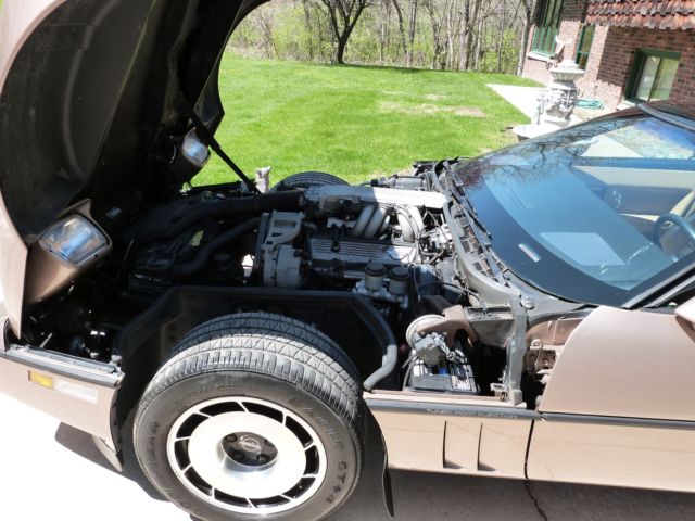 1985 Chevrolet Corvette - photo 4