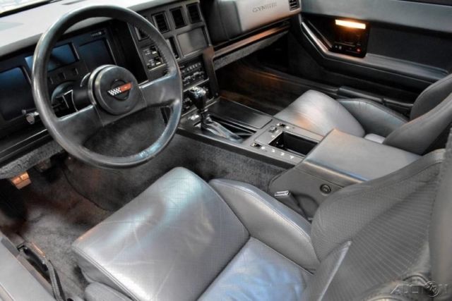1985 Chevrolet Corvette - photo 10