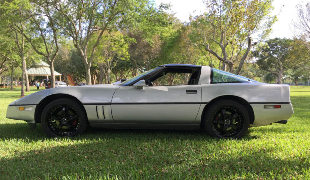1985 CORVETTE Z51 PERFORMANCE PACKAGE - RESTORED.NO ACCIDENTS.OVER $16K INVESTED 1985 Chevrolet Corvette
