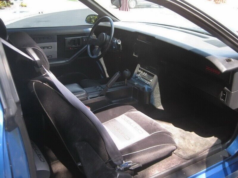 1985 Chevrolet Camaro - photo 10