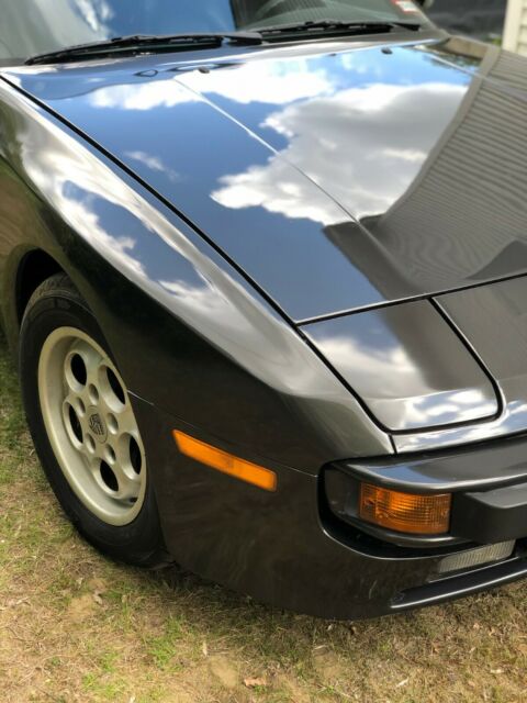 1985 Porsche 944 - photo 5