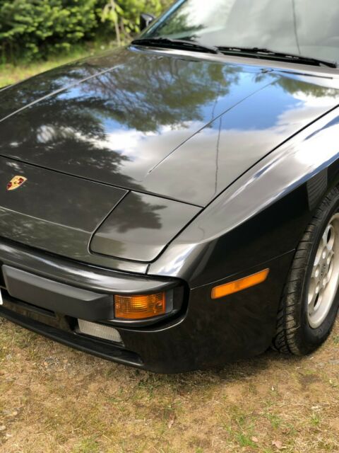 1985 Porsche 944 - photo 9