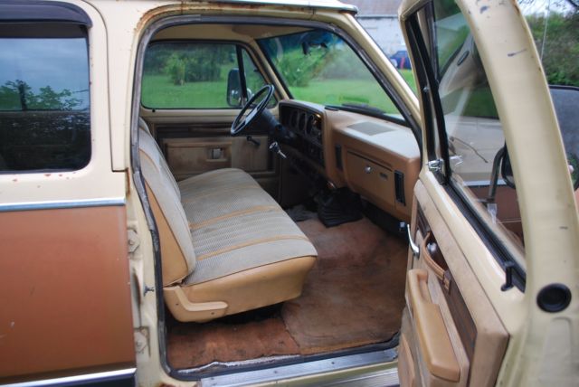 1985 Dodge Ram 3500 - photo 6