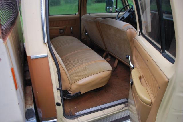 1985 Dodge Ram 3500 - photo 7