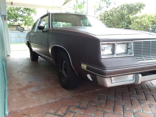 1985 Oldsmobile Cutlass Supreme - photo 3
