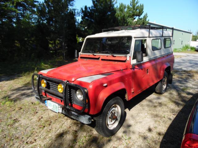 1985 Defender 110 LHD left hand drive. Diesel. Runs and drives great. 1980 Land Rover Defender