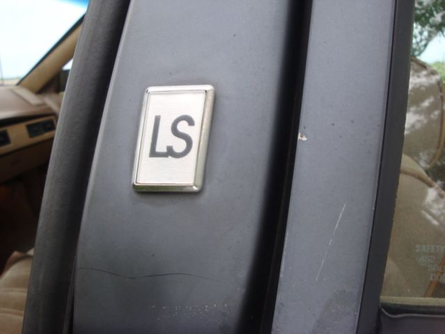 1985 Oldsmobile Ciera LS - photo 11
