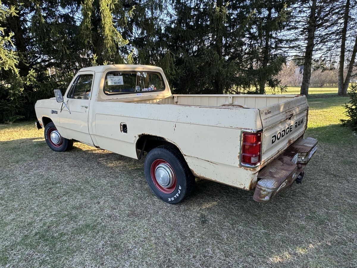 1985 Dodge Ram 2500 D200 - photo 6