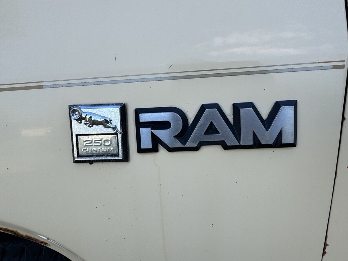 1985 Dodge Ram 2500 D200 - photo 7