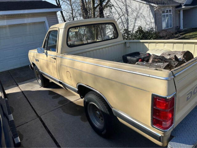 1985 Dodge D100 Series D100 - photo 5