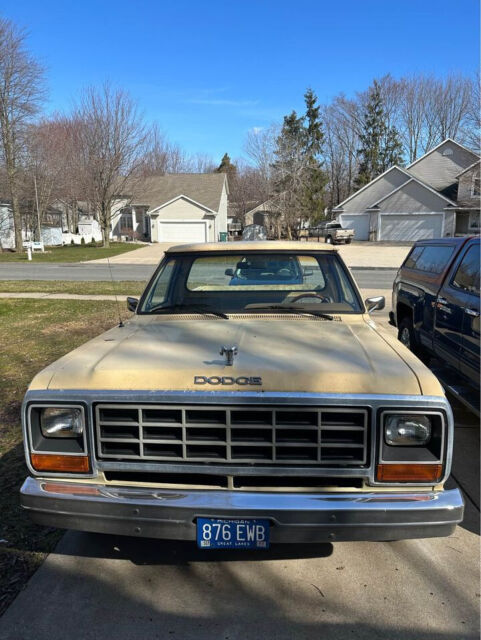 1985 Dodge D100 Series D100 - photo 7