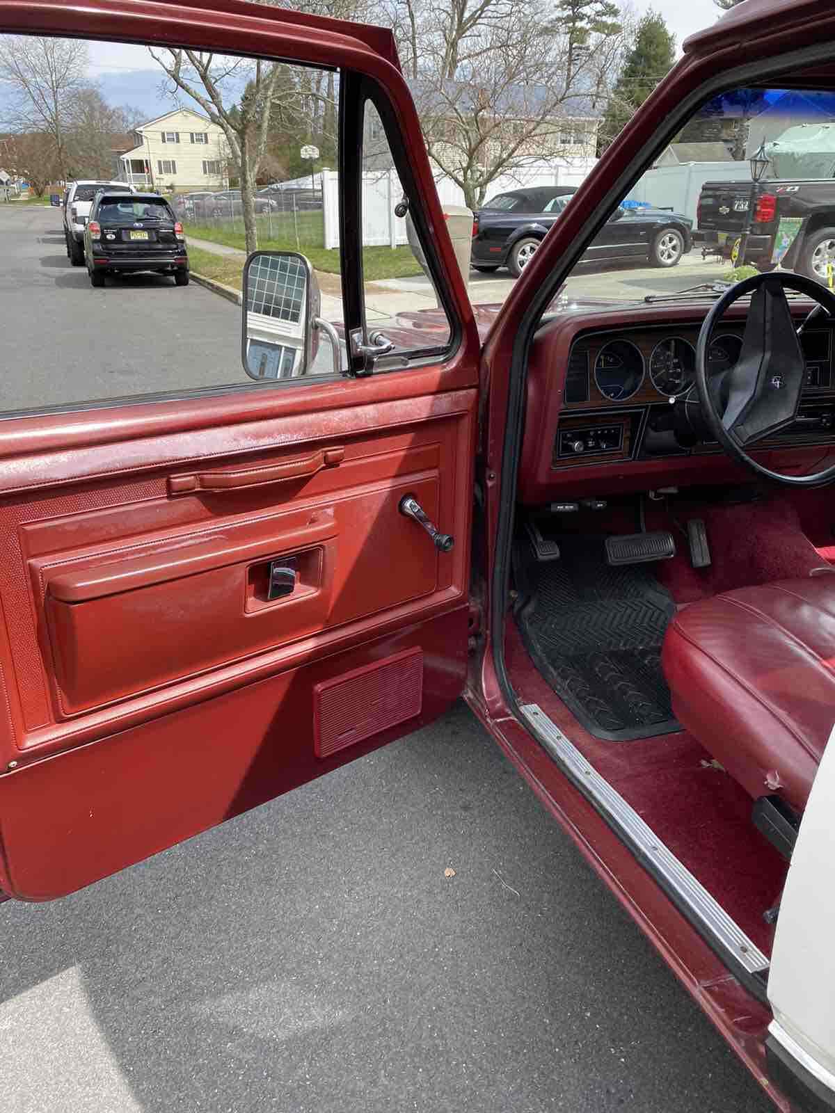 1985 Dodge D150 D100 - photo 13