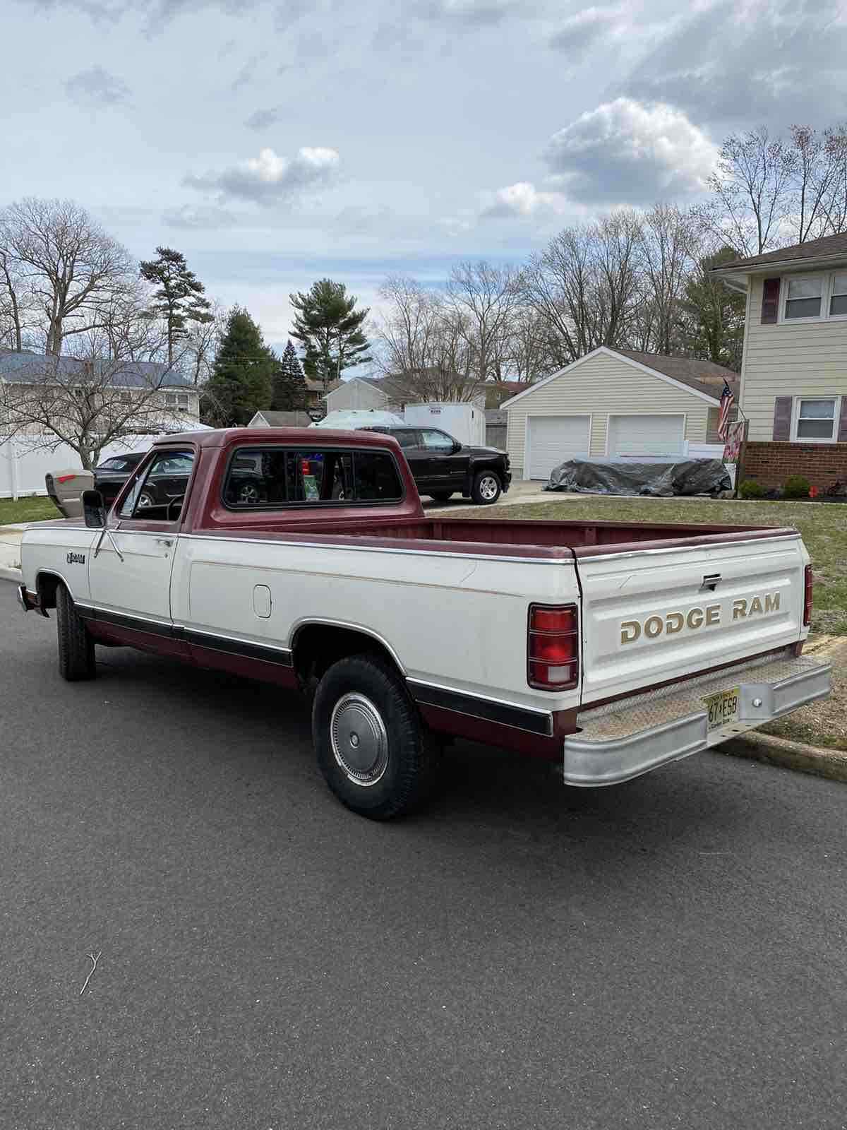 1985 Dodge D150 D100 - photo 5