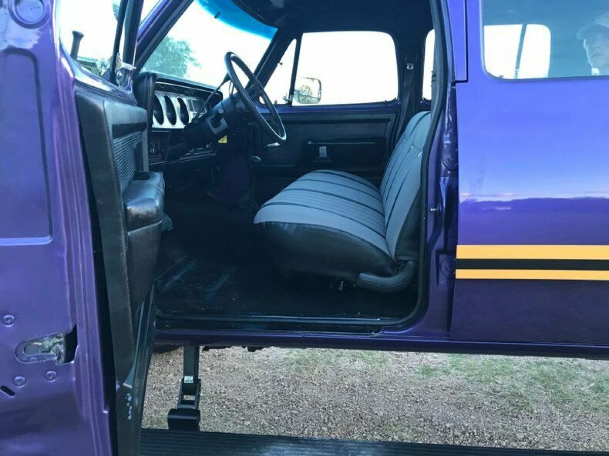 1985 Dodge Other Pickups 5.9L Cummins, PS, PB, A/C, Frame-Off, WOW! - photo 2