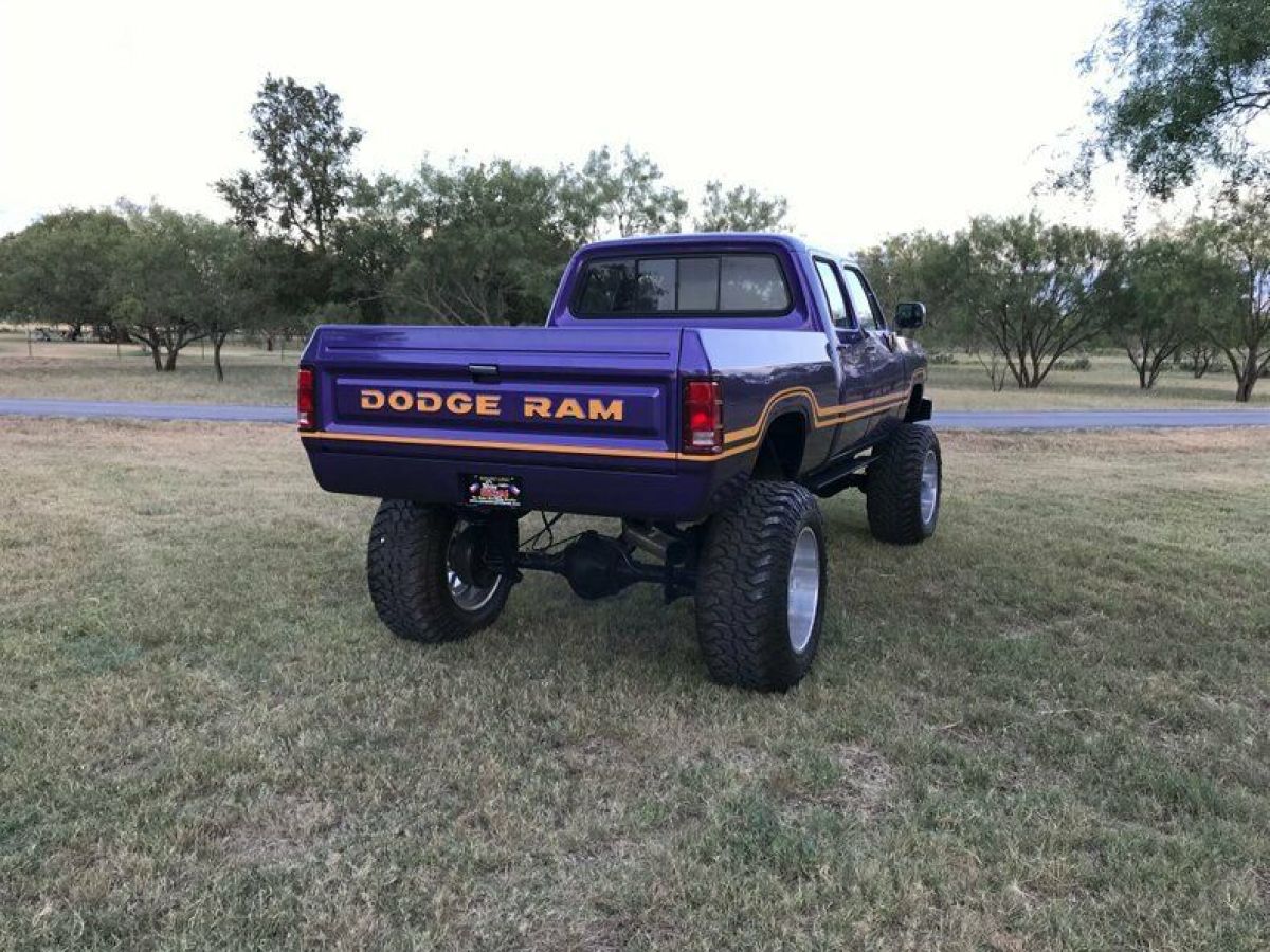 1985 Dodge Other Pickups 5.9L Cummins, PS, PB, A/C, Frame-Off, WOW! - photo 5