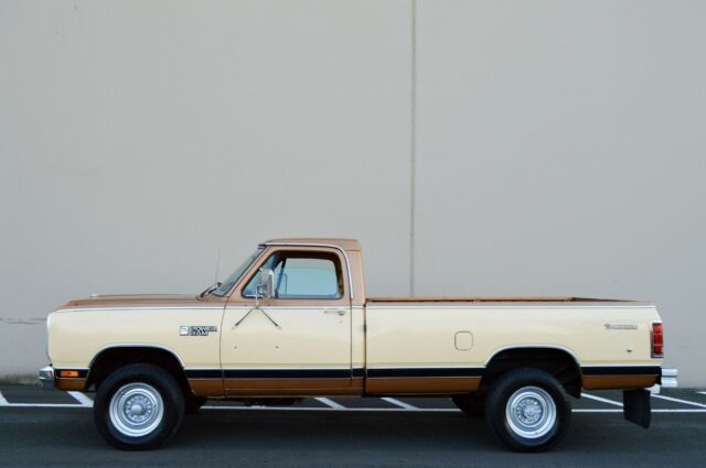 1985 Dodge Ram 2500 ~ 4X4 ~ 80K MILES - photo 3