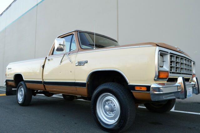 1985 Dodge Ram 2500 ~ 4X4 ~ 80K MILES - photo 9