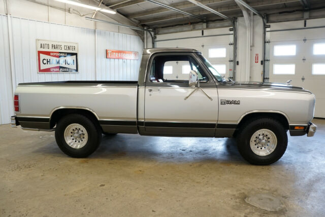 1985 Dodge Other Pickups Royal SE - photo 8