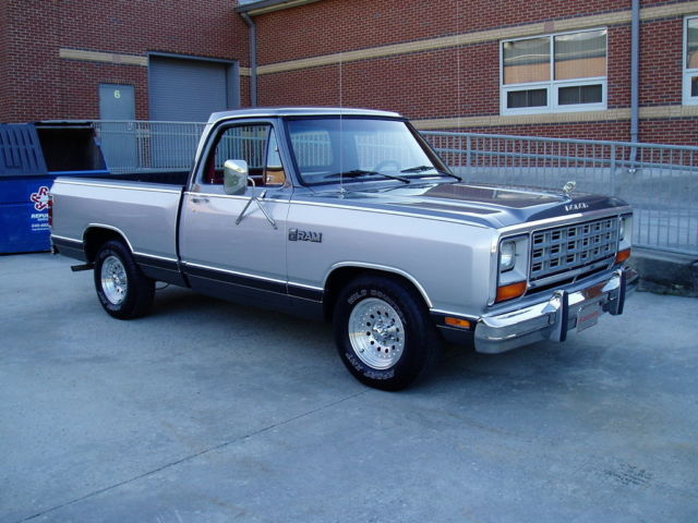 1985 DODGE RAM 150 SE .. LOW MILES. GARAGE KEPT .. V8, AUTO, A/C .. 1985 Dodge Other Pickups Ram D150