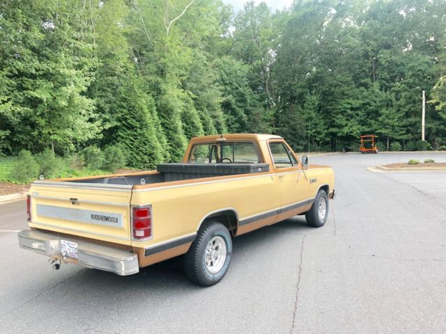 1985 Dodge Ram D150 Royal SE Classic Survivor 1985 Dodge Ram 1500