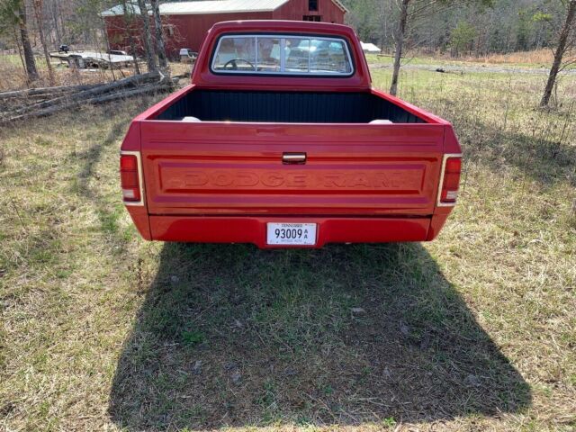 1985 Dodge Ram 1500 - photo 4