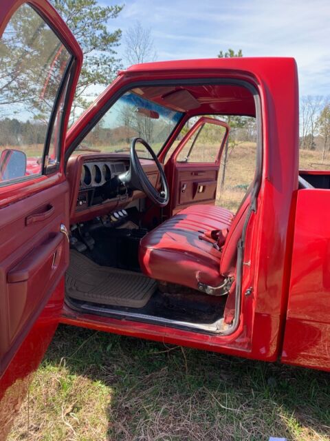 1985 Dodge Ram 1500 - photo 5