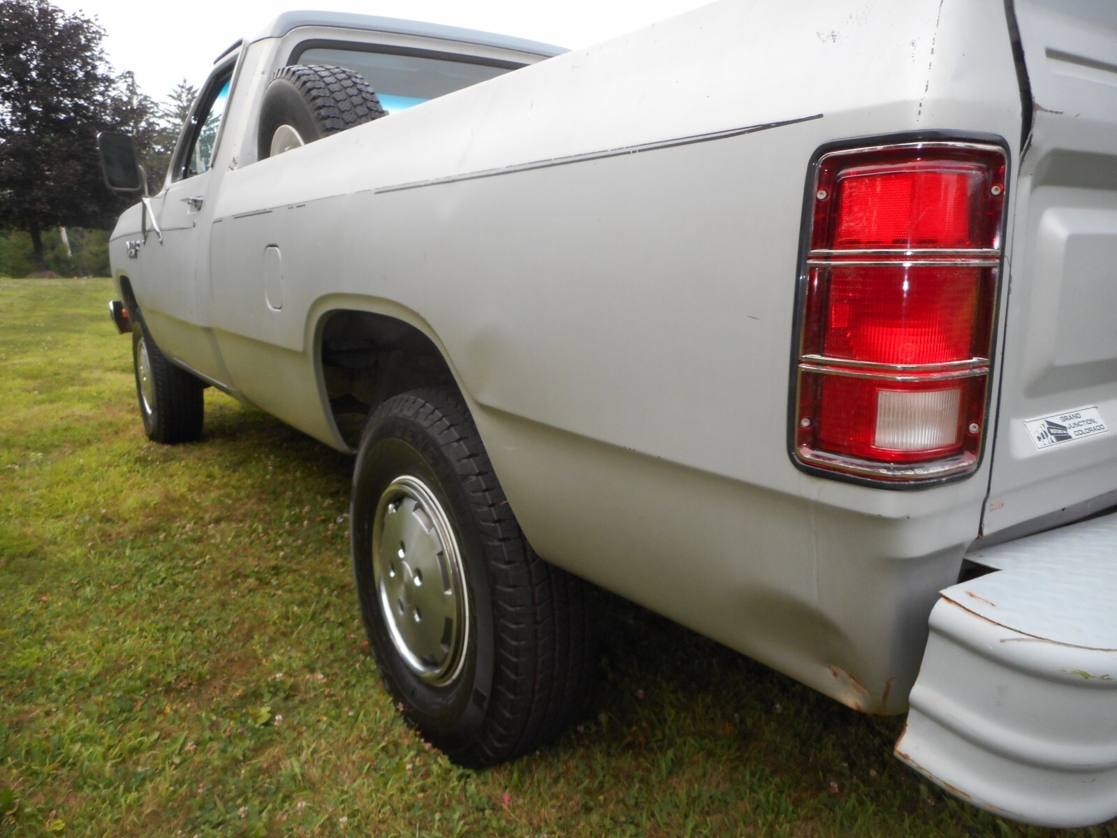 1985 Dodge Ram 2500 - photo 12