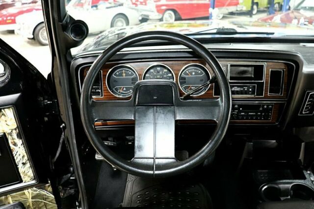 1985 Dodge Ramcharger -- - photo 12