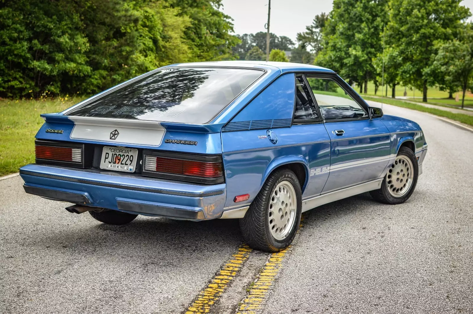 1985 Dodge Shelby Charger - photo 2