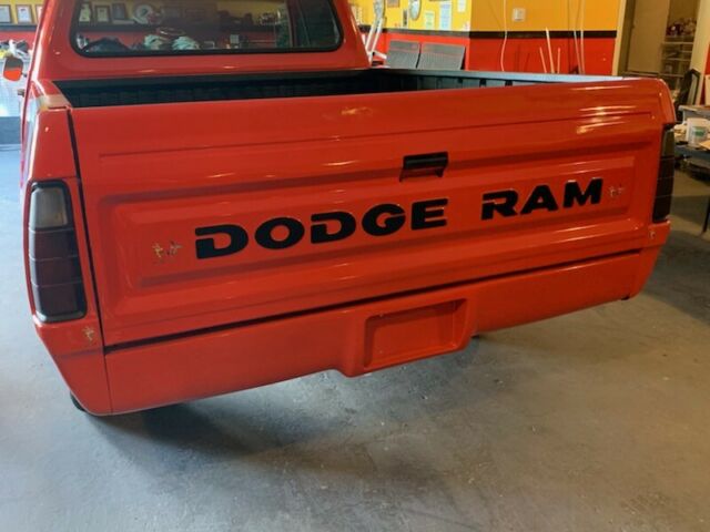 1985 Dodge D150 - photo 11