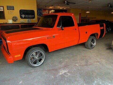 1985 Dodge D150 - photo 2