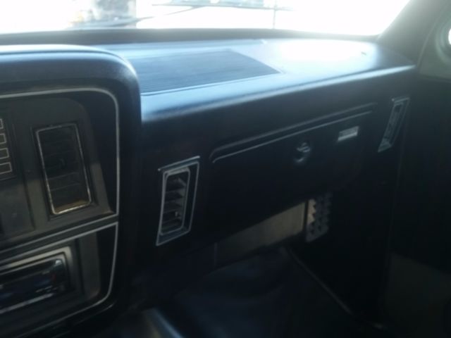 1985 Dodge Ram 1500 - photo 10