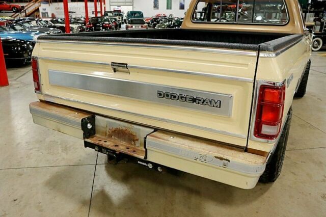 1985 Dodge Other Pickups Pick-Up 4X4 - photo 11