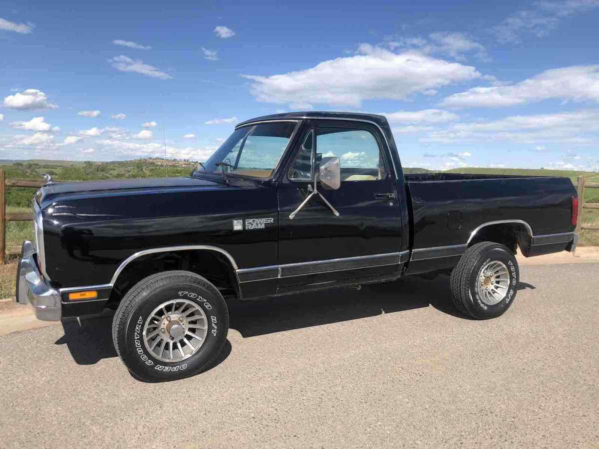 1985 Dodge W150 W100 - photo 2
