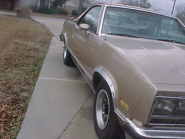 1985 Chevrolet El Camino Cloth and vinyl - photo 3