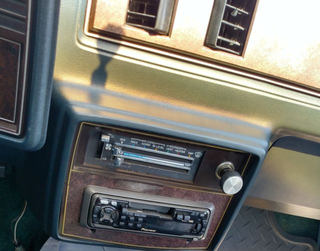 1985 Chevrolet El Camino SS Choo Choo - photo 9