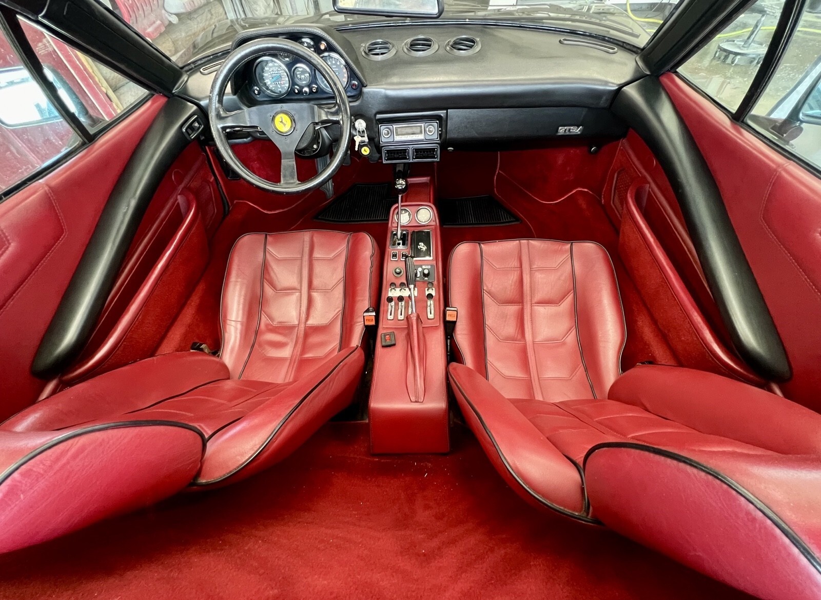 1985 Ferrari 308 GTS QUATTRO - photo 5