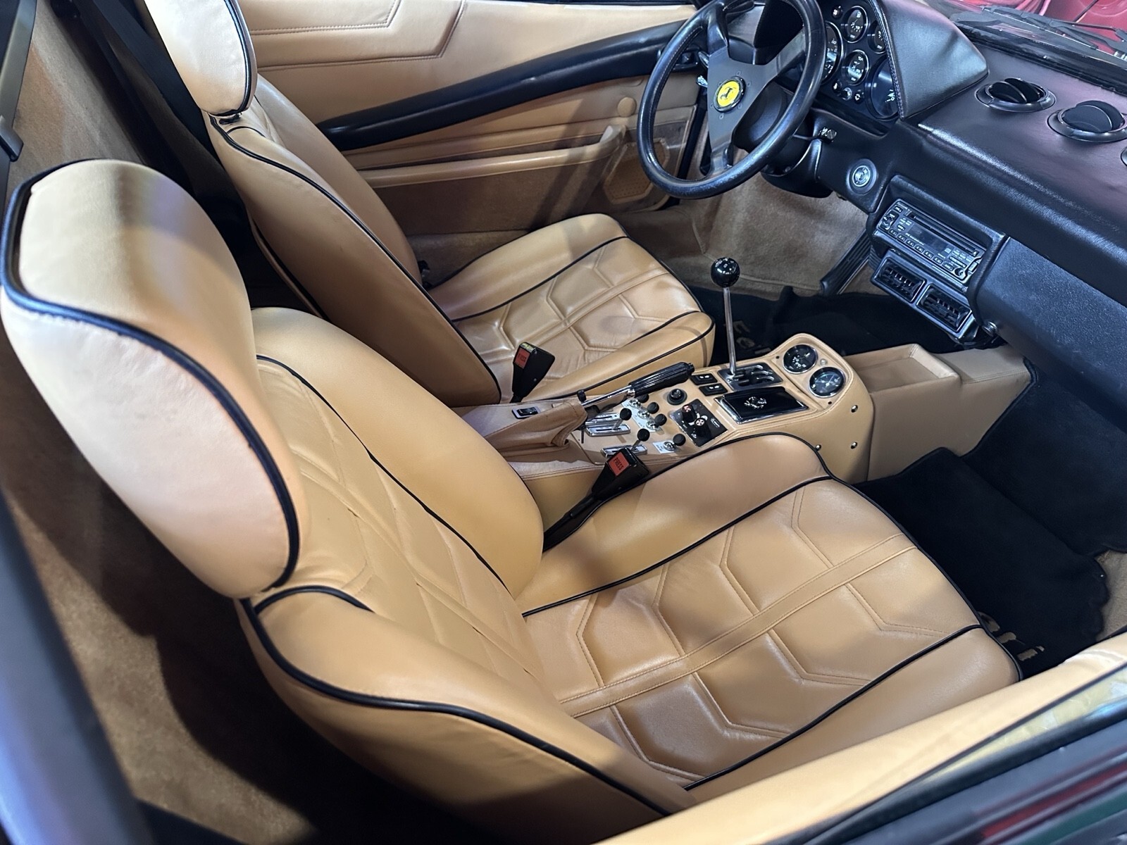 1985 Ferrari 308 GTS QUATTRO - photo 5