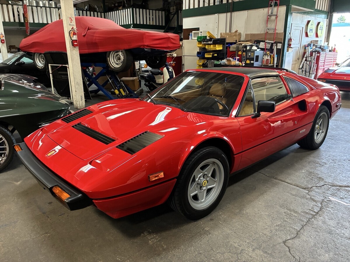 1985 Ferrari 308 GTS QUATTRO - photo 5