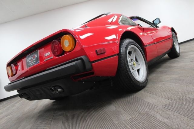 1985 Ferrari 308 - photo 8