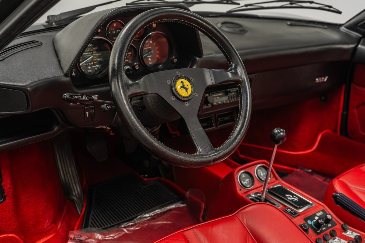 1985 Ferrari 308 GTSi QV - photo 12