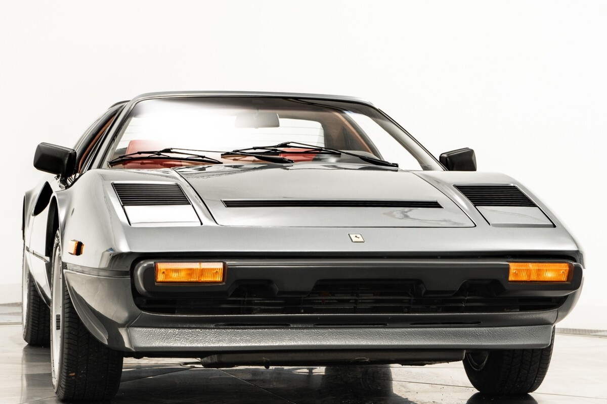1985 Ferrari 308 GTSi QV - photo 2