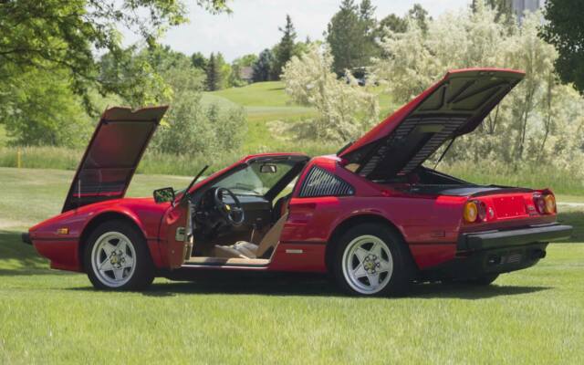 1985 Ferrari 308 - photo 11