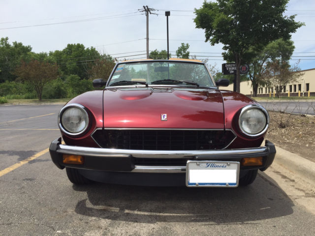 1985 Fiat Pininfarina 124 Spider - photo 5