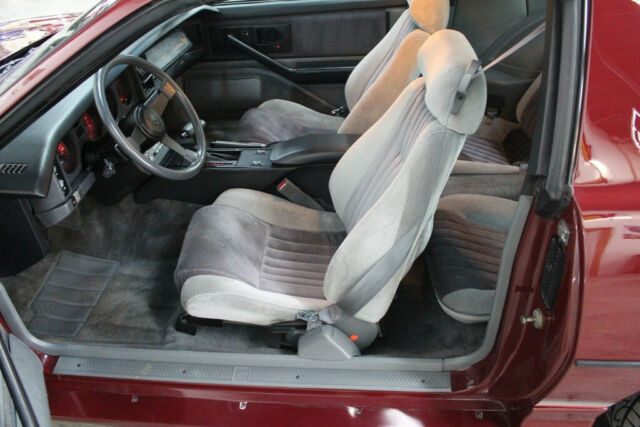1985 Pontiac Firebird Trans Am - photo 11